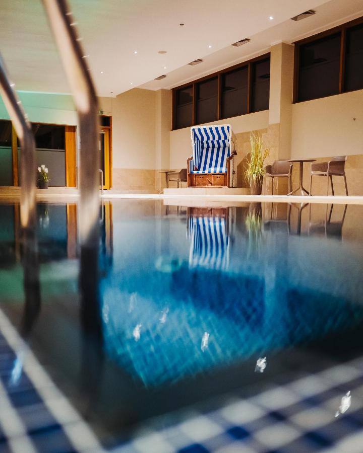 Resort Hotel IV Jahreszeiten Zingst Kültér fotó