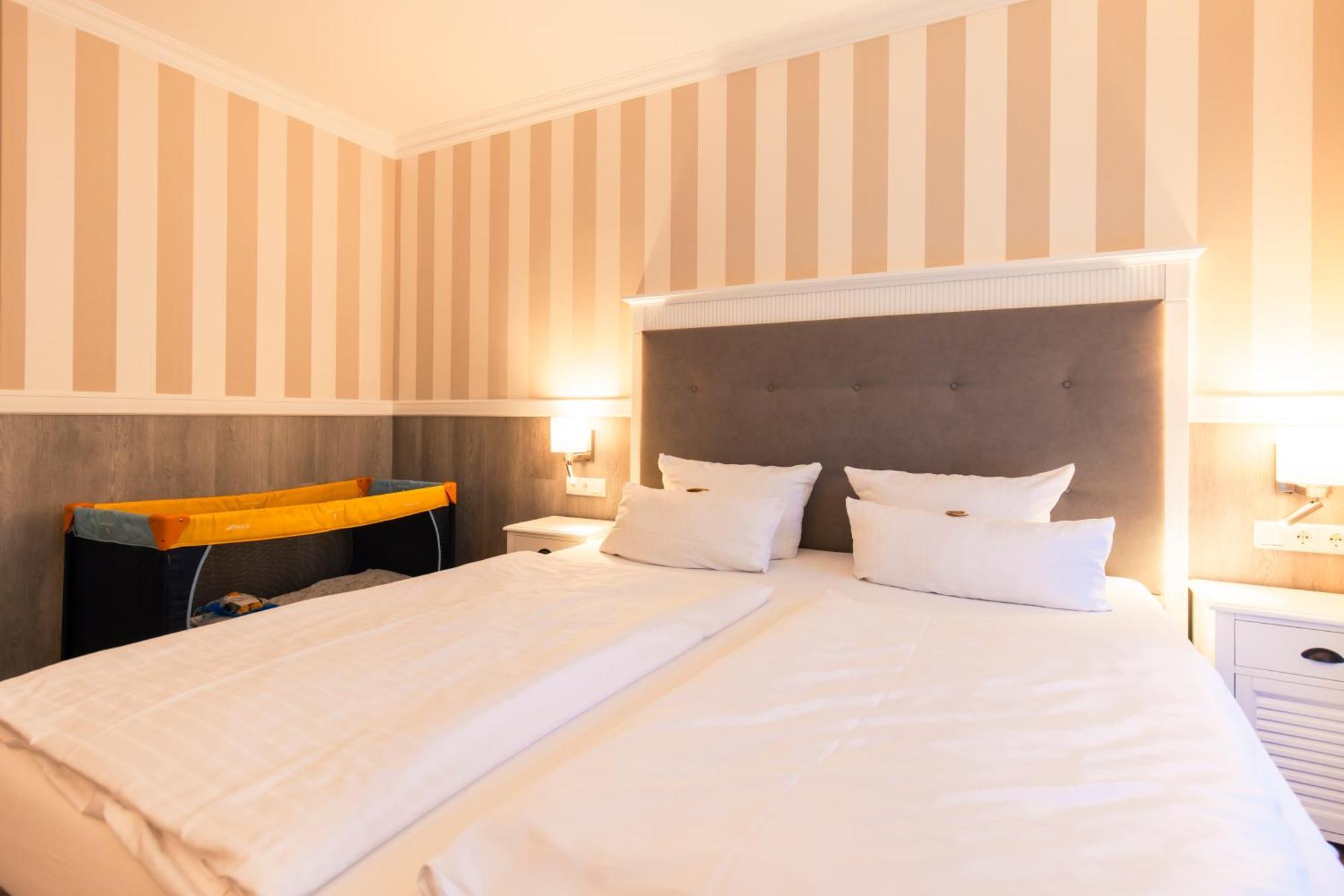 Resort Hotel IV Jahreszeiten Zingst Kültér fotó
