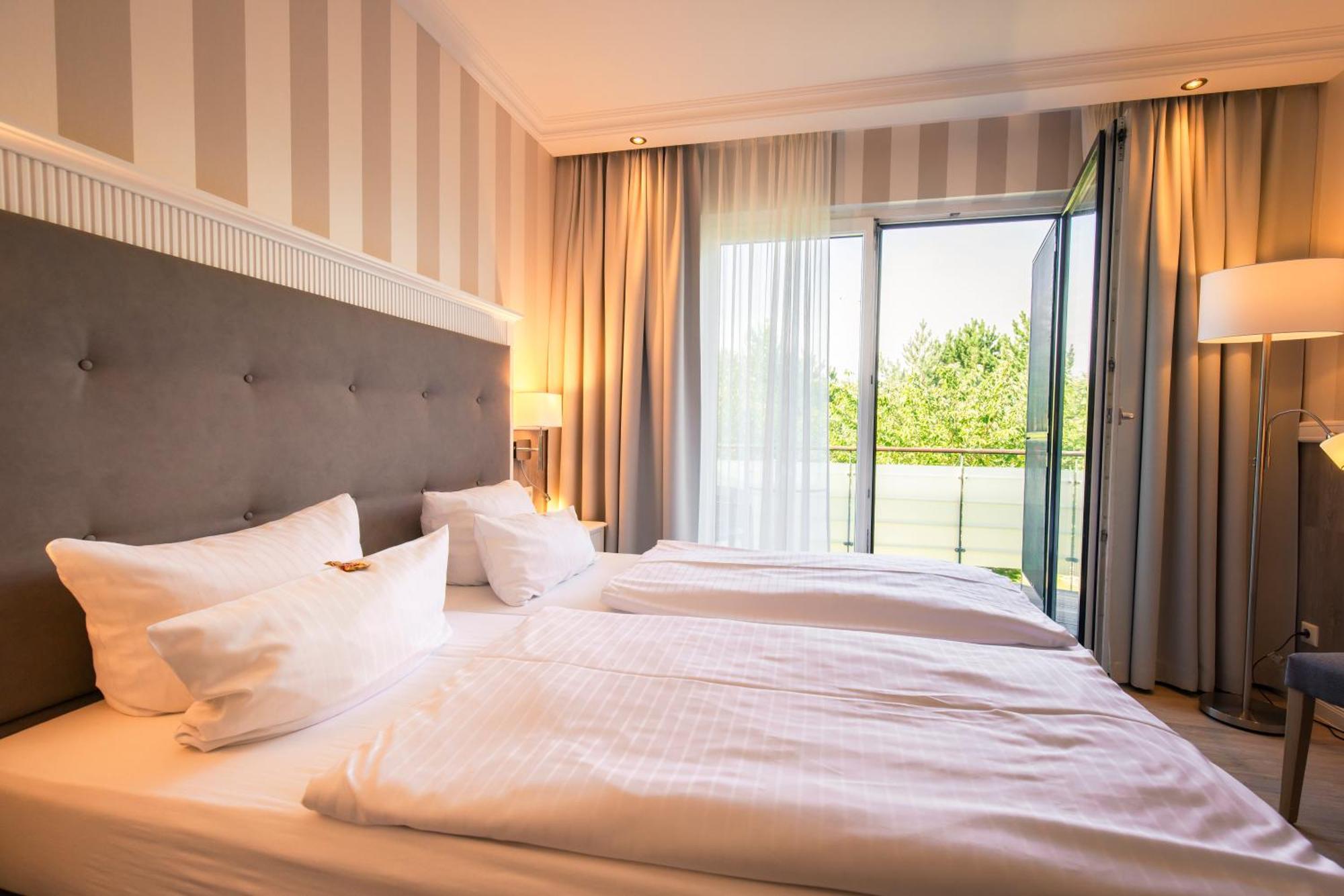 Resort Hotel IV Jahreszeiten Zingst Kültér fotó