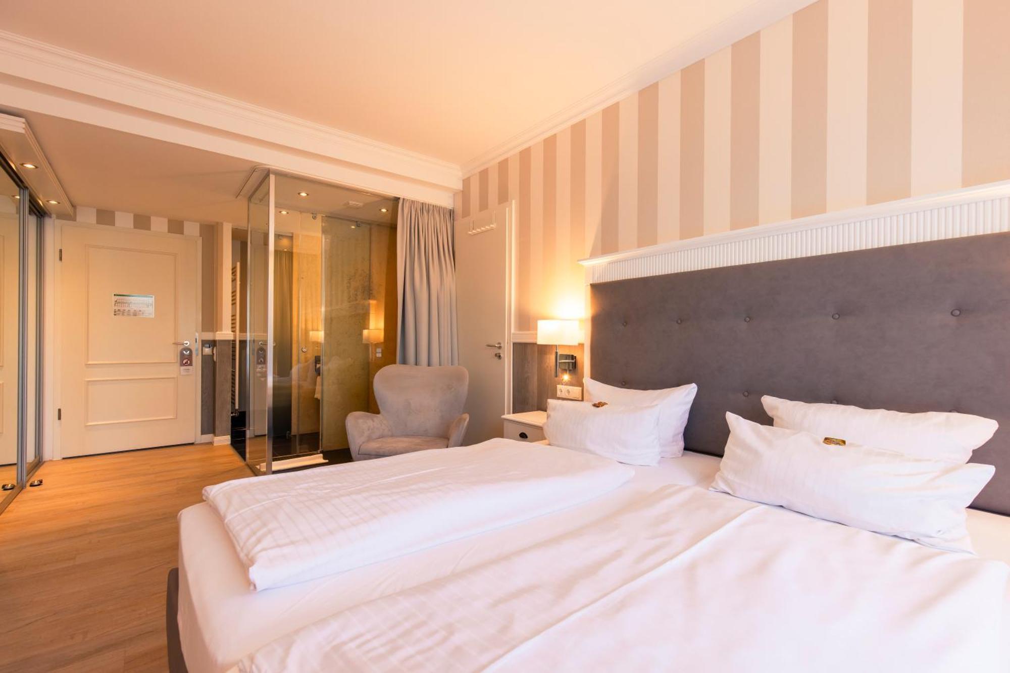 Resort Hotel IV Jahreszeiten Zingst Kültér fotó
